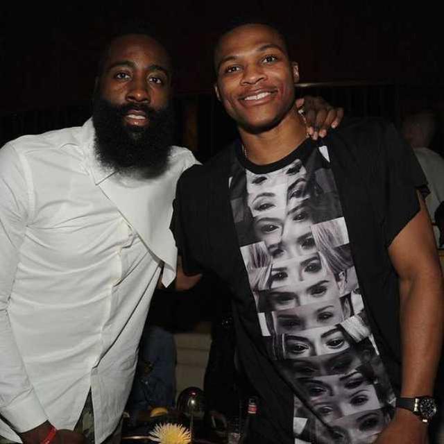 回防距离被 回防距离被