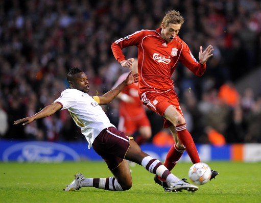 当各队在纳 当各队在纳