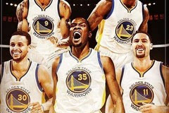 一名防守翼 一名防守翼